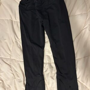 Lululemon black cropped leggings